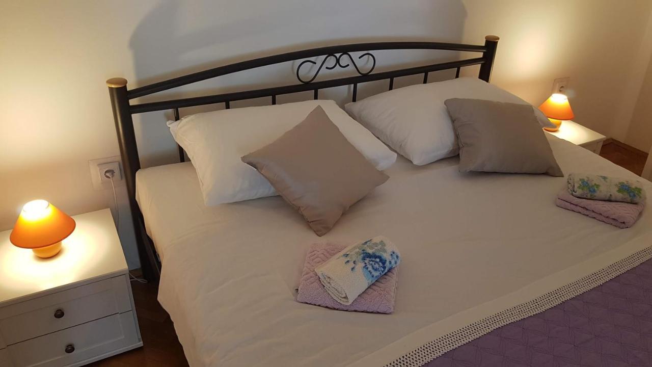Apartment 22 Omiš Extérieur photo