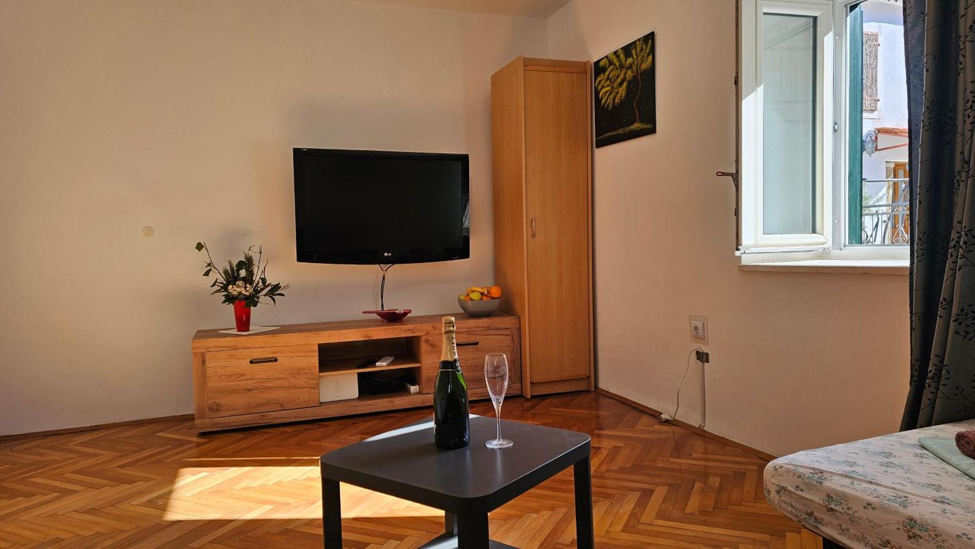 Apartment 22 Omiš Extérieur photo